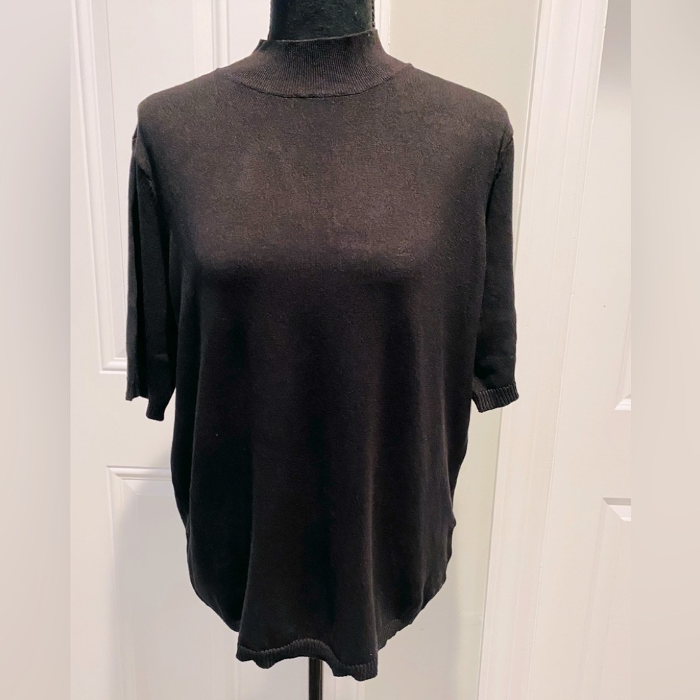 Black Sleeveless Turtleneck Sweater